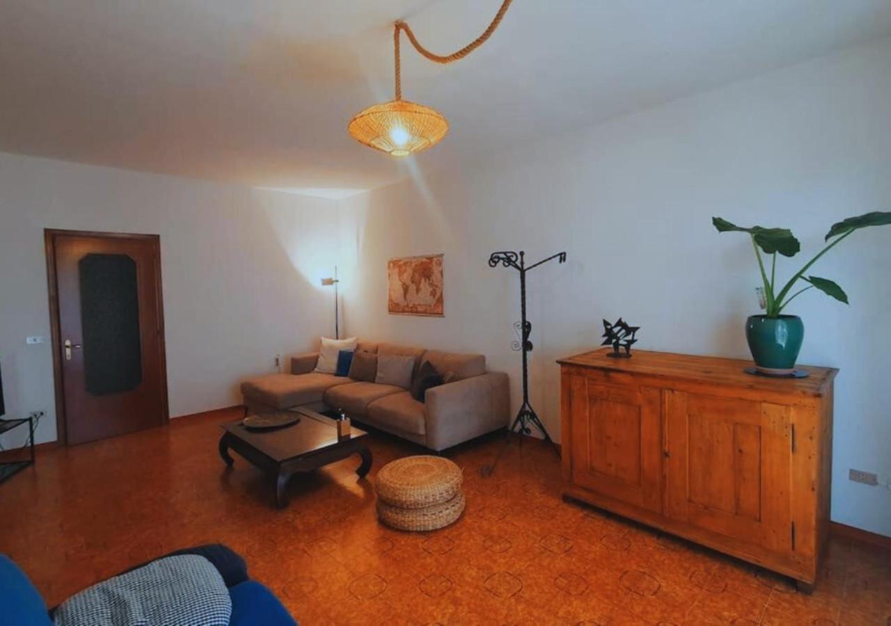 El Lugo Apartment Cola  Exterior photo